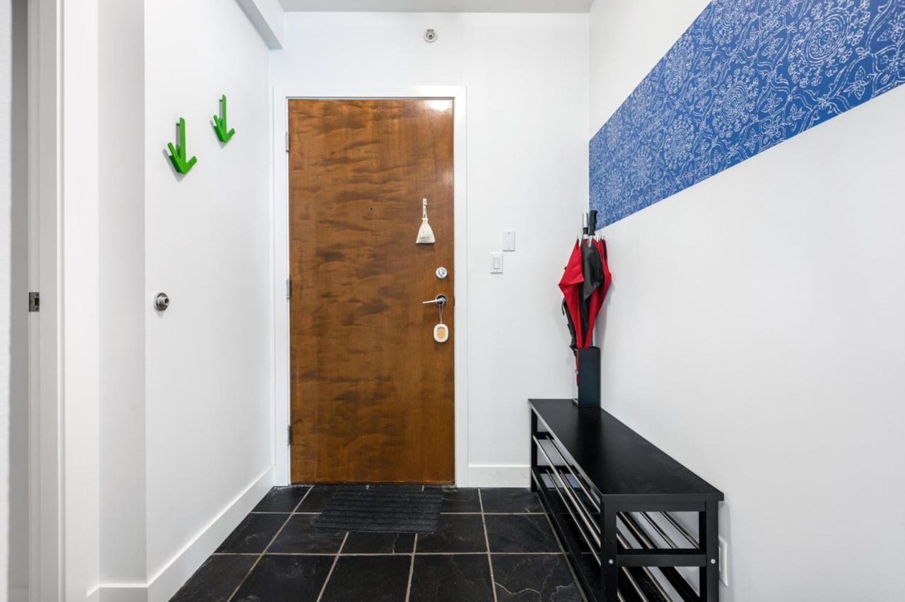 Apartamento Bright 2 Bedroom Downtown With Free Parking Vancouver